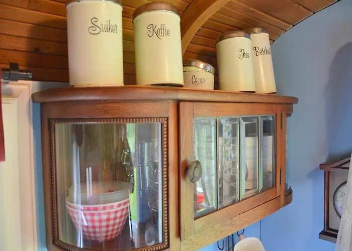 بيت للعطل Gypsy Caravan In Weideblick With Farm Animals بيرخن أوب زوم